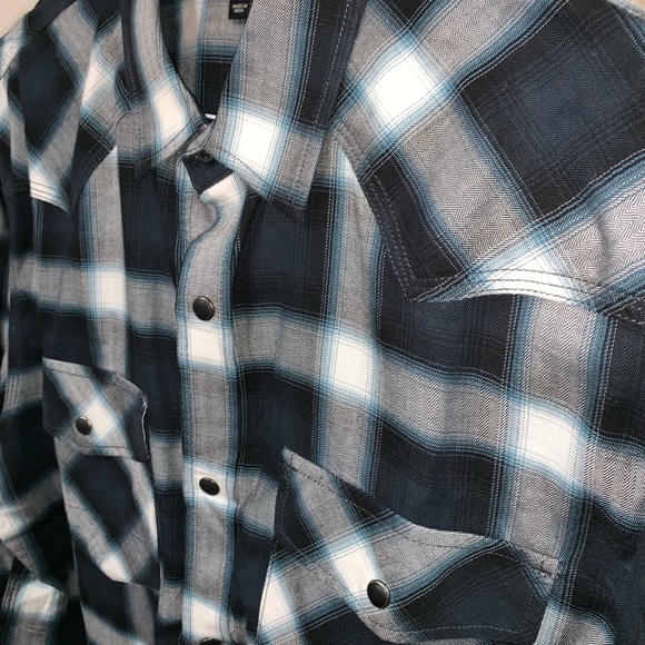 Banana Republic long-sleeve western shirt - Picture 2 of 3